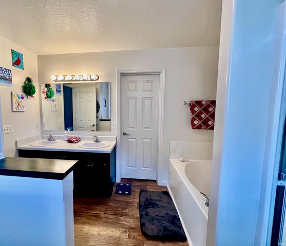 11214 Yalumba Pass, Roanoke, IN 46783