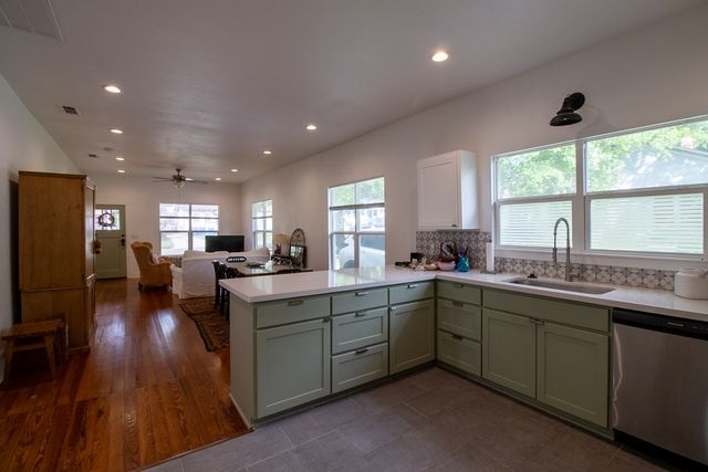 968 Wheless Ave, Kerrville, TX 78028