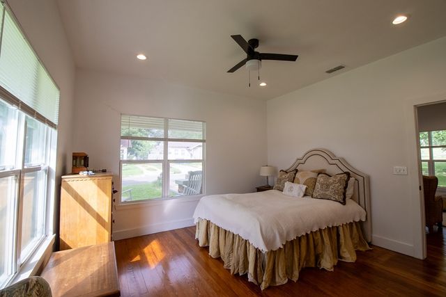 968 Wheless Ave, Kerrville, TX 78028