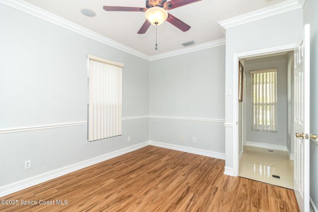 2893 Glasbern Circle, Melbourne, FL 32904