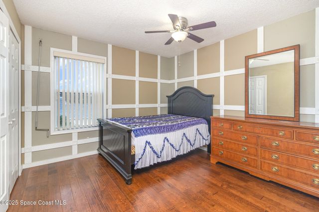 2893 Glasbern Circle, Melbourne, FL 32904