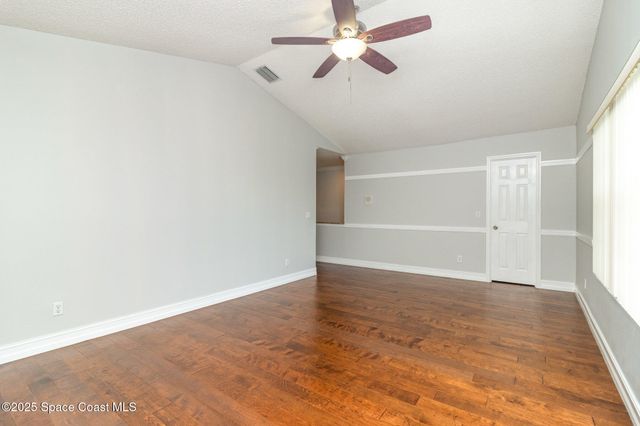 2893 Glasbern Circle, Melbourne, FL 32904