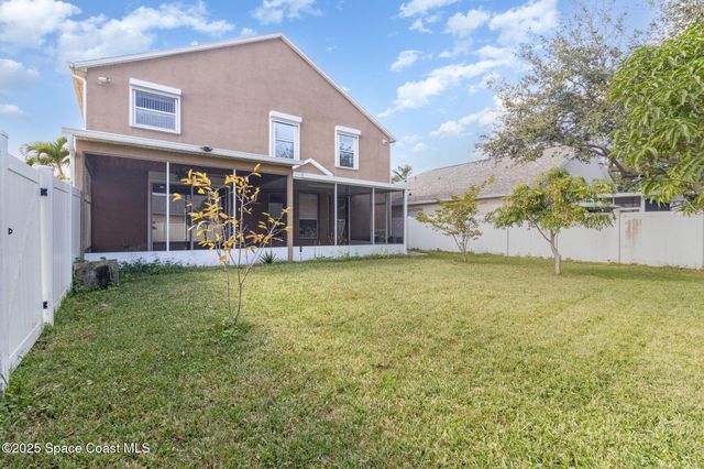 2893 Glasbern Circle, Melbourne, FL 32904