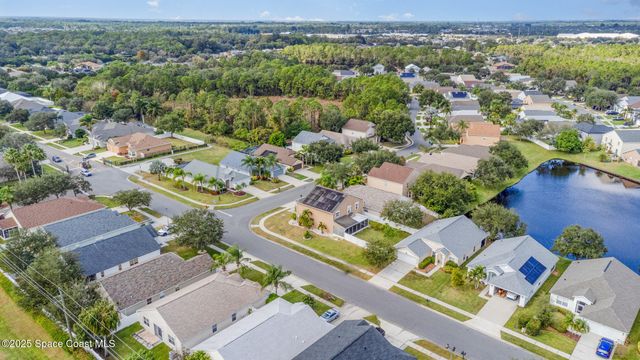 2893 Glasbern Circle, Melbourne, FL 32904