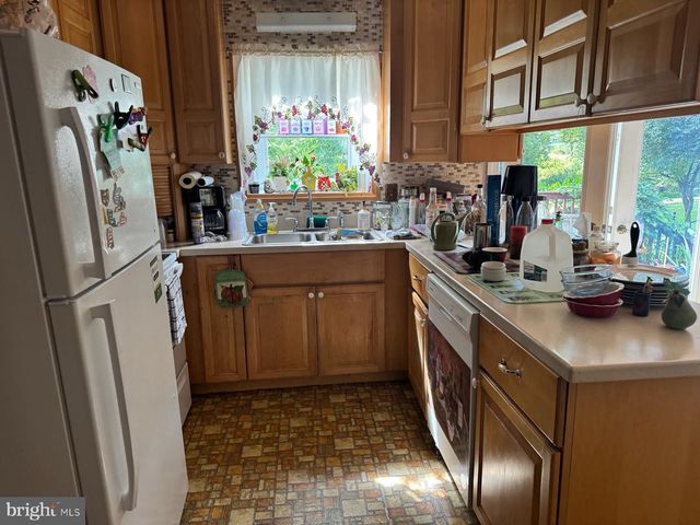 4635 OLD SWIMMING POOL RD, Braddock Heights, MD 21714