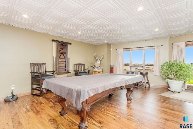 209 Lake Ridge Dr Drive, Wentworth, SD 57075