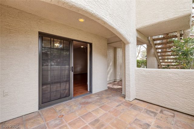 2605 South Durango Drive 102, Las Vegas, NV 89117