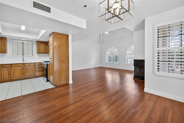 2605 South Durango Drive 102, Las Vegas, NV 89117