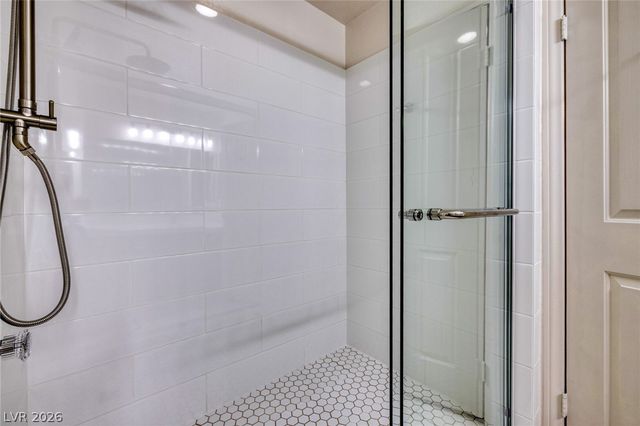 2605 South Durango Drive 102, Las Vegas, NV 89117