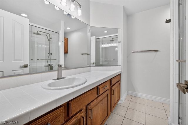 2605 South Durango Drive 102, Las Vegas, NV 89117