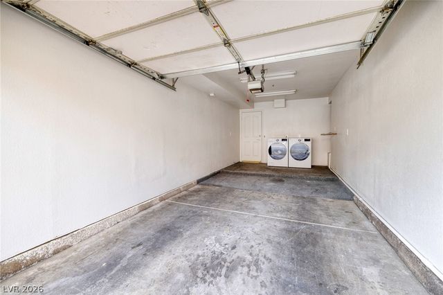 2605 South Durango Drive 102, Las Vegas, NV 89117