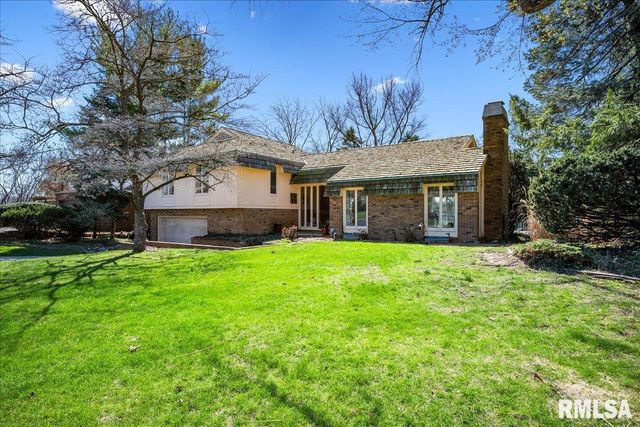 202 W WOLF Road, Peoria, IL 61614