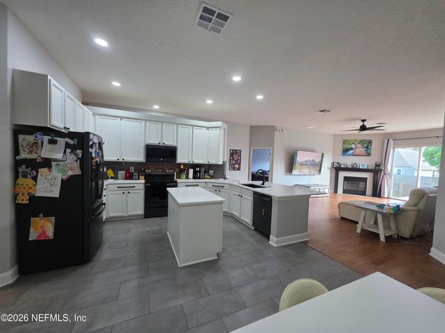 2198 BLUE HERON COVE Drive, Fleming Island, FL 32003