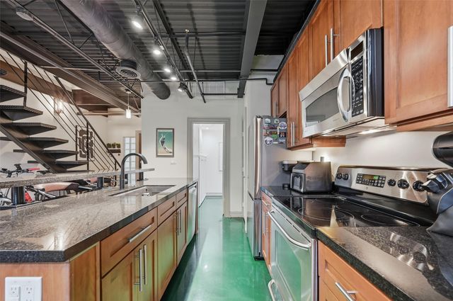 3110 Thomas Avenue 105, Dallas, TX 75204