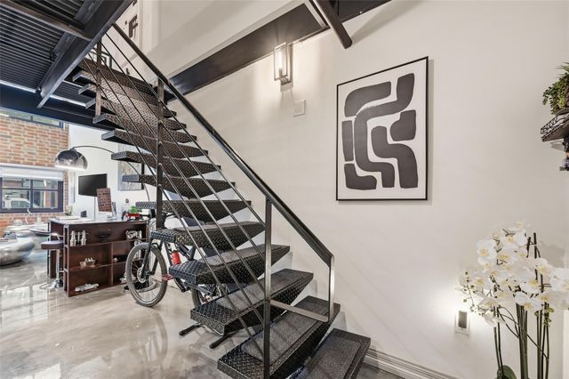 3110 Thomas Avenue 105, Dallas, TX 75204