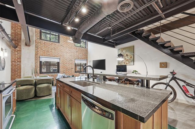 3110 Thomas Avenue 105, Dallas, TX 75204