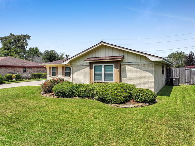 6420 Wilder Drive, Beaumont, TX 77706