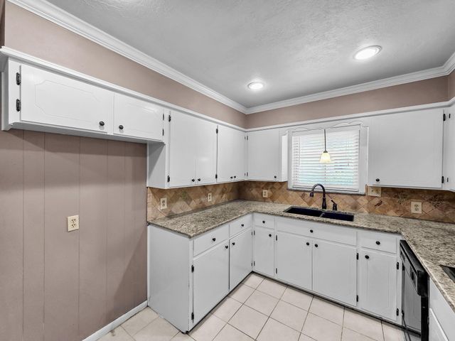 6420 Wilder Drive, Beaumont, TX 77706