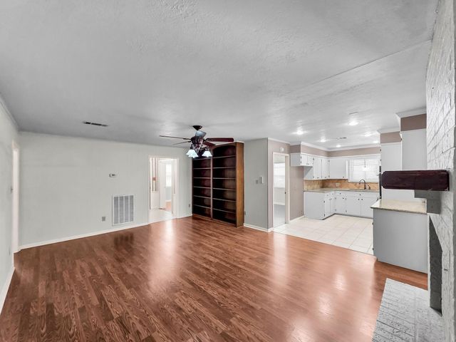 6420 Wilder Drive, Beaumont, TX 77706