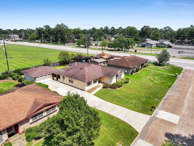 6420 Wilder Drive, Beaumont, TX 77706