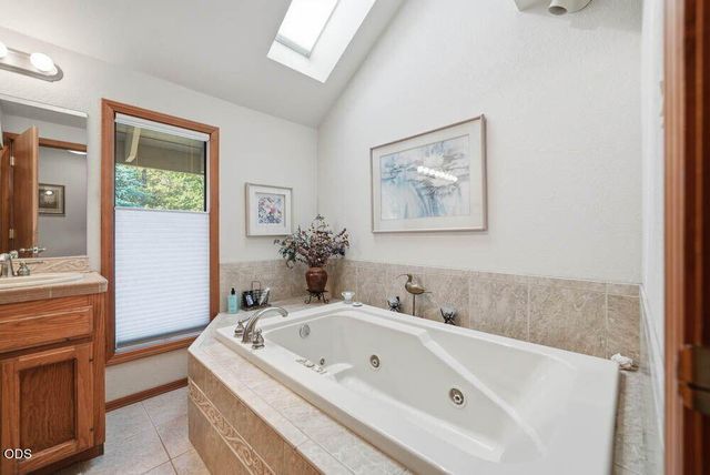57715 Poplar Loop, Sunriver, OR 97707