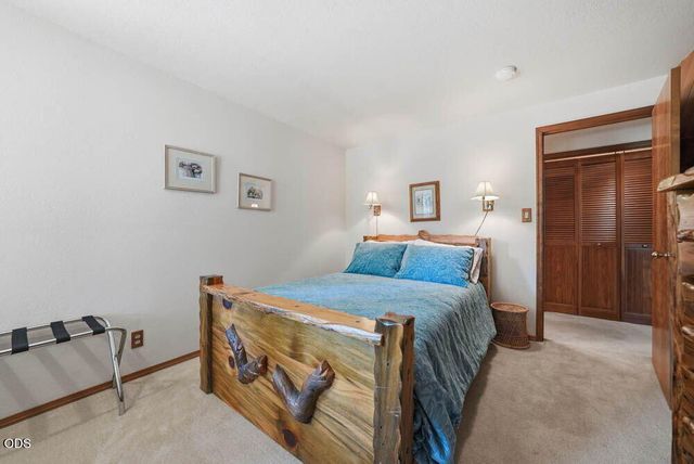 57715 Poplar Loop, Sunriver, OR 97707
