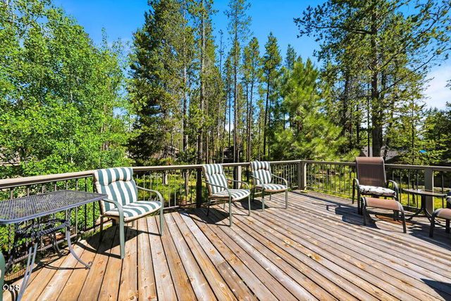 57715 Poplar Loop, Sunriver, OR 97707