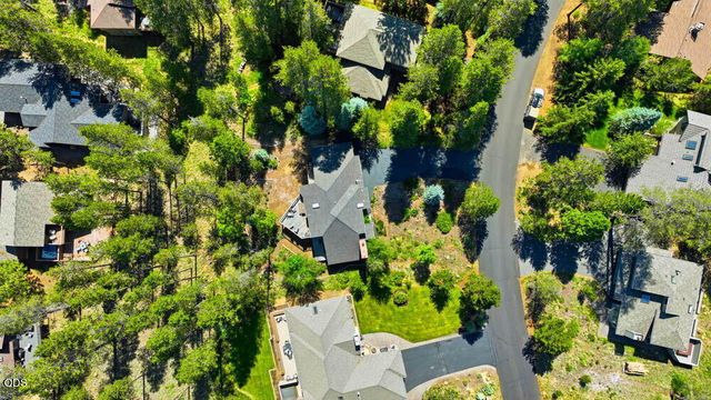 57715 Poplar Loop, Sunriver, OR 97707