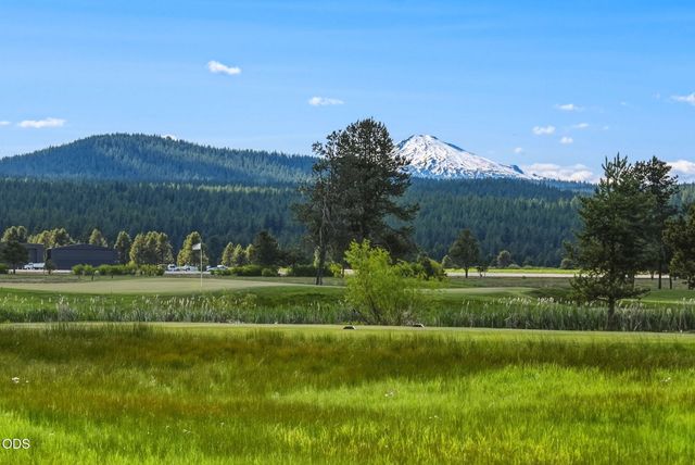 57715 Poplar Loop, Sunriver, OR 97707