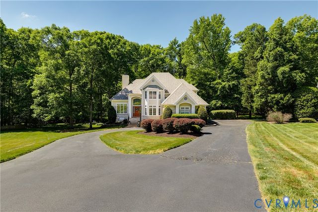 2400 Whitecastle Dr, Midlothian, VA 23113