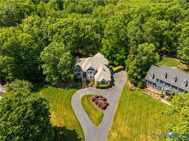 2400 Whitecastle Dr, Midlothian, VA 23113