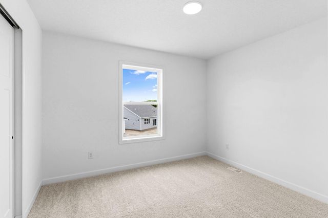 650 Sierra Parkway, Waconia, MN 55387
