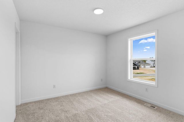 650 Sierra Parkway, Waconia, MN 55387