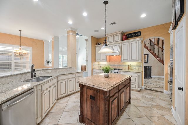 409 Silverado Trail, Keller, TX 76248