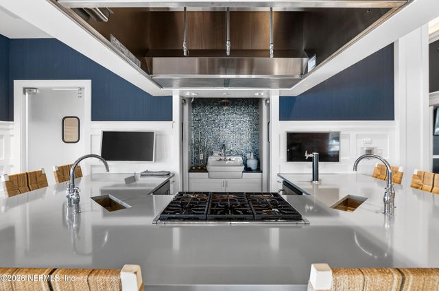 105 AWLLEAF Court, St. Augustine, FL 32095