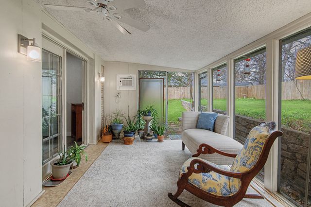 405 Torrey Street, Granbury, TX 76048