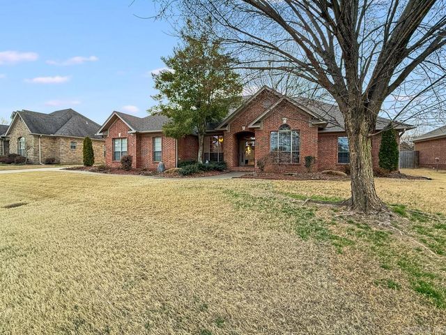 2125 Desha Drive, Conway, AR 72034