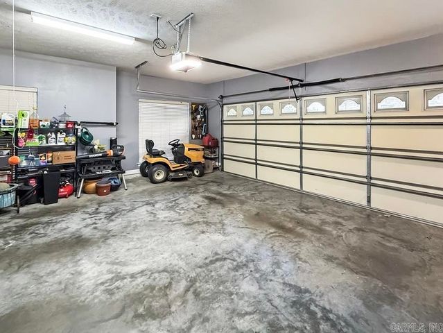 2125 Desha Drive, Conway, AR 72034