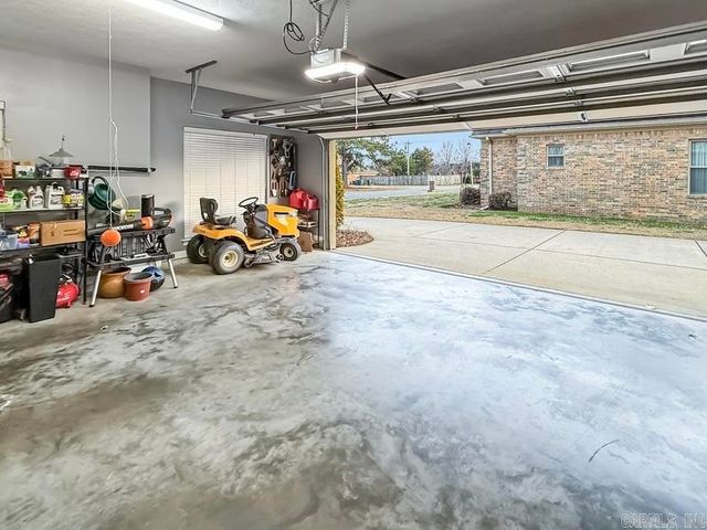 2125 Desha Drive, Conway, AR 72034