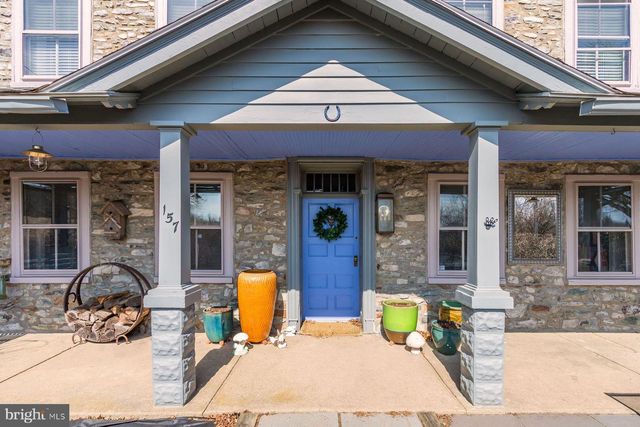 157 KINTNER RD, Kintnersville, PA 18930