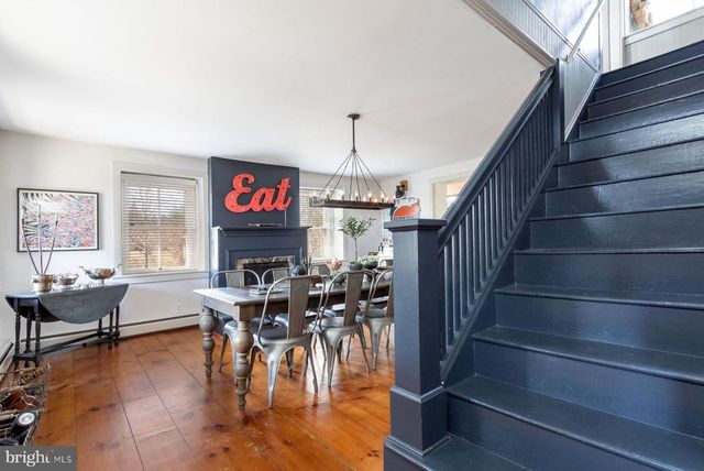157 KINTNER RD, Kintnersville, PA 18930
