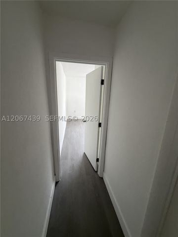 2424 SW 21st Ter Main, Miami, FL 33145