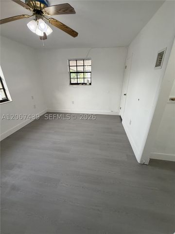 2424 SW 21st Ter Main, Miami, FL 33145