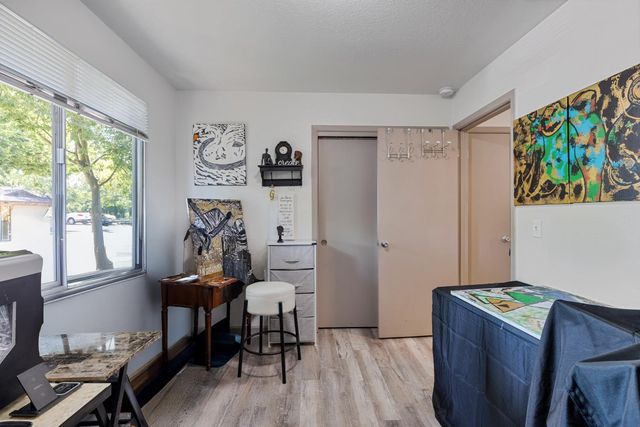 6415 Plymouth Rd, Stockton, CA 95207