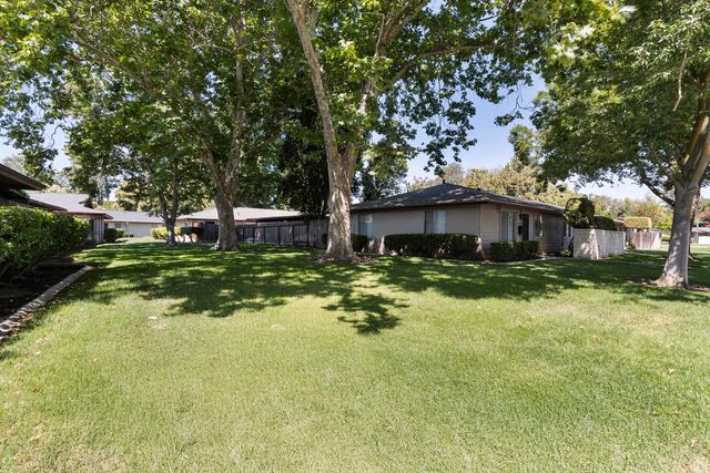 6415 Plymouth Rd, Stockton, CA 95207