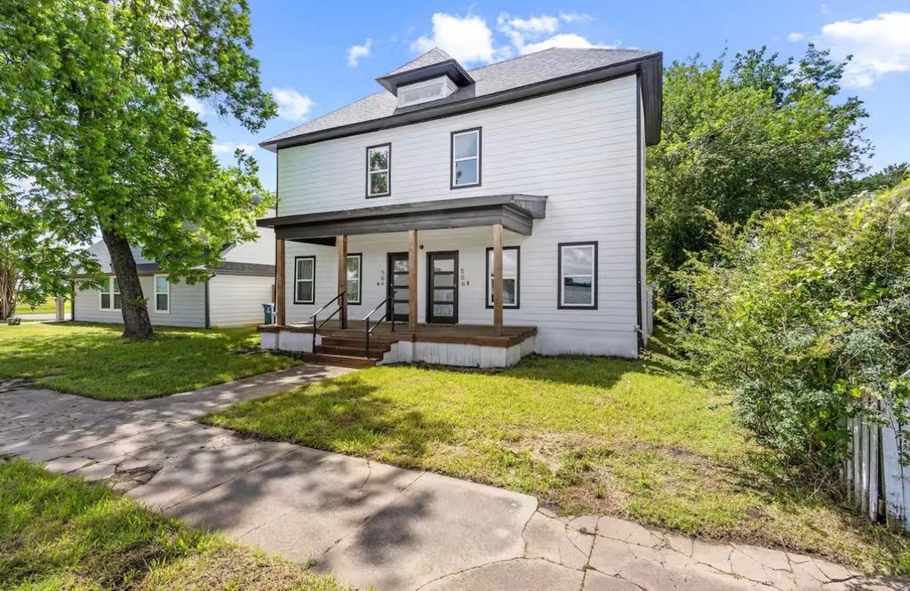 504 W Owing Street, Denison, TX 75020