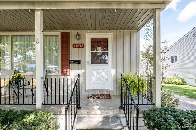 33618 Donnelly Street, Garden City, MI 48135