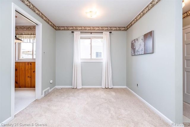 33618 Donnelly Street, Garden City, MI 48135