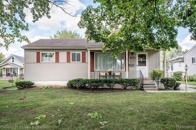 33618 Donnelly Street, Garden City, MI 48135