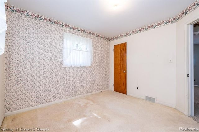 33618 Donnelly Street, Garden City, MI 48135